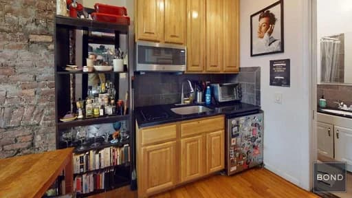 149 1 Avenue #1F, Manhattan, NY 10003