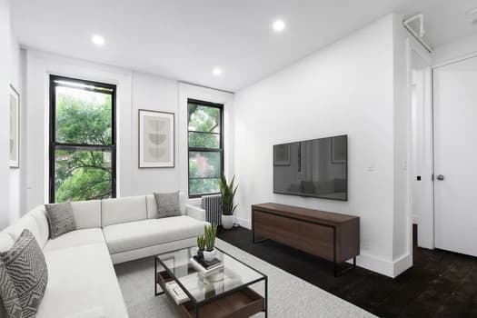 247 East 10 Street #4, Manhattan, NY 10009