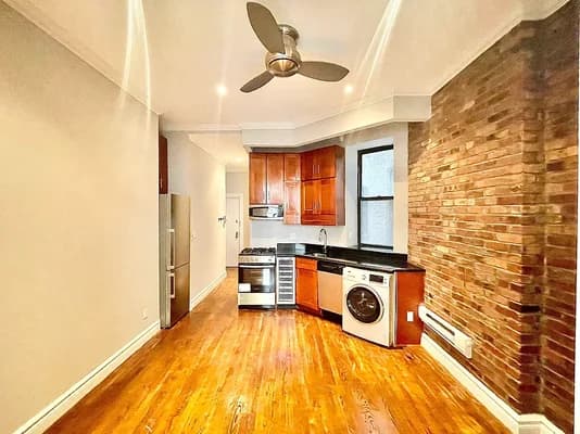 250 Mott Street #8, Manhattan, NY 10012