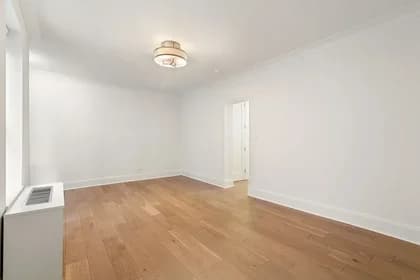 127 4 Ave #4C, Manhattan, NY 10003