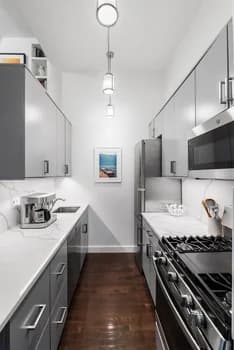 35 East 10 Street #2B, Manhattan, NY 10003