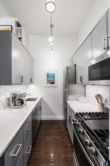 35 East 10 Street #2B, Manhattan, NY 10003 apartment_kitchen 1