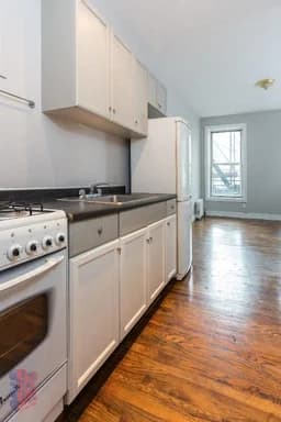 51 Leroy Street #2A, Manhattan, NY 10014