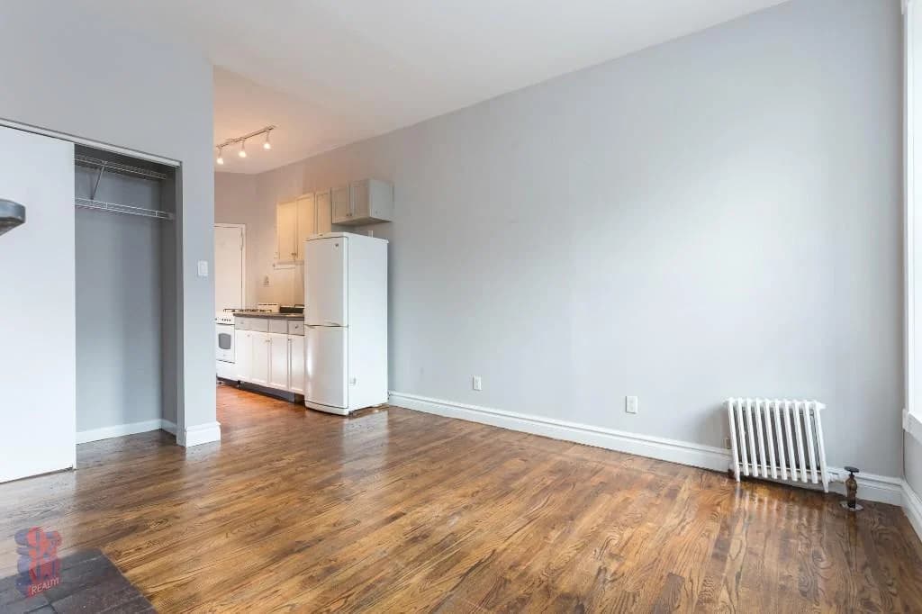 51 Leroy Street #2A, Manhattan, NY 10014 apartment_living_room 1