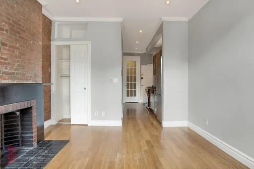 51 Leroy Street #3A, Manhattan, NY 10014
