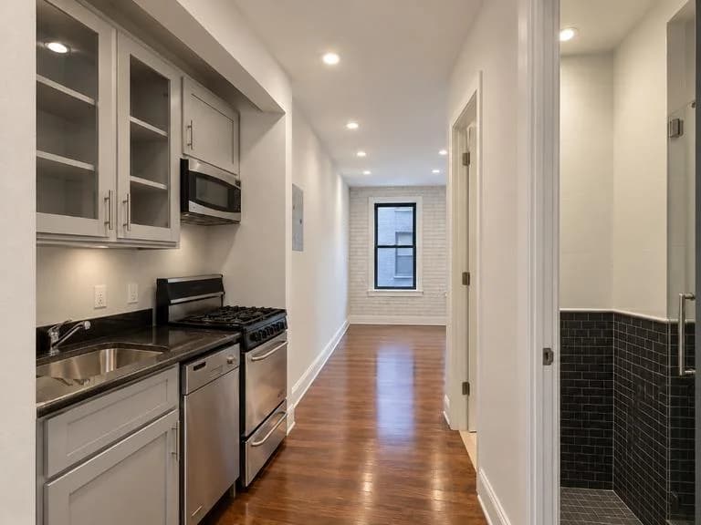 51 Leroy Street #3C, Manhattan, NY 10014 apartment_kitchen 1