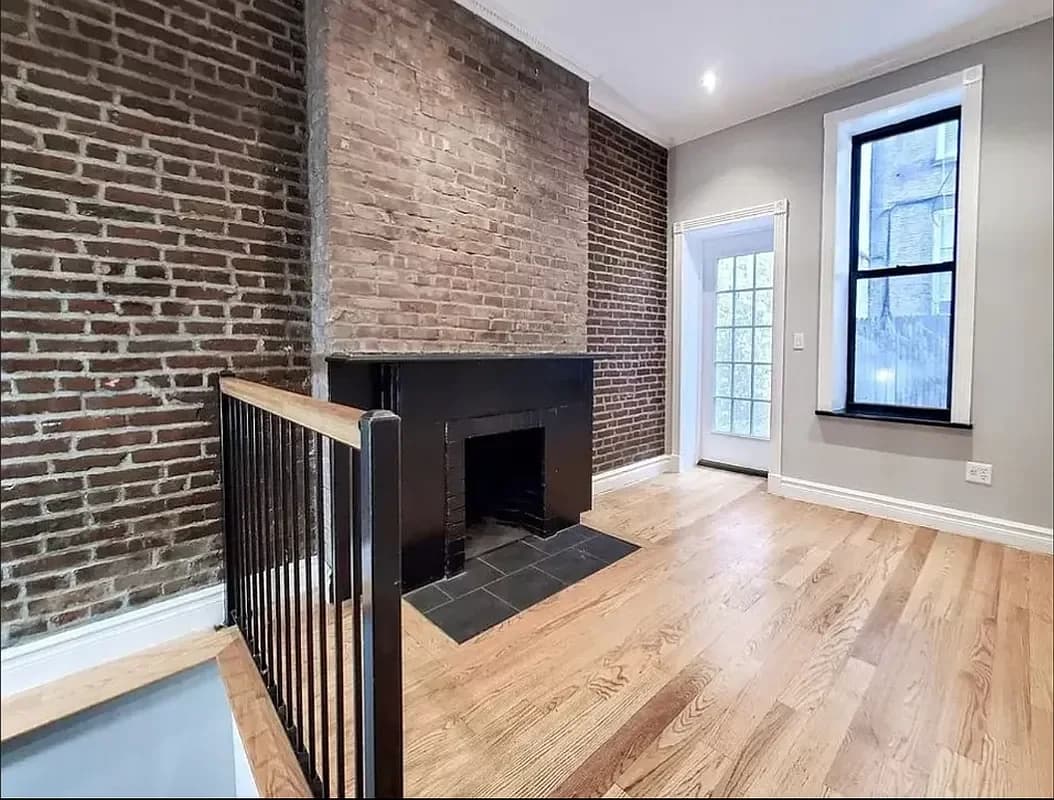 53 Leroy Street #1D, Manhattan, NY 10014 apartment_living_room 1