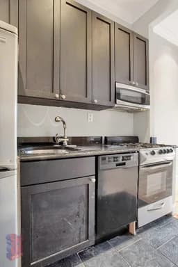 53 Leroy Street #5A, Manhattan, NY 10014