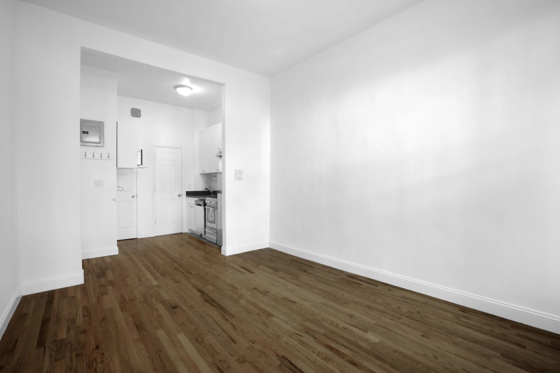 48 Greenwich Avenue #1B, Manhattan, NY 10011
