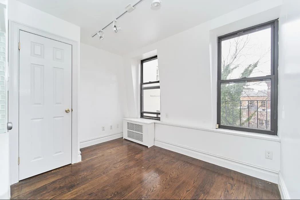 224 West 13 Street #4R, Manhattan, NY 10011 1