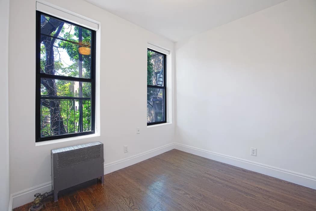240 West 4 Street #5A, Manhattan, NY 10014