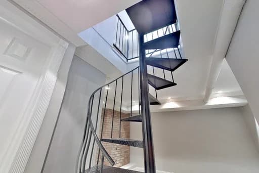 566 Hudson Street #1, Manhattan, NY 10014
