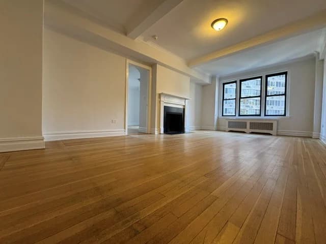 405 East 54 Street #08O, Manhattan, NY 10022 apartment_living_room 1