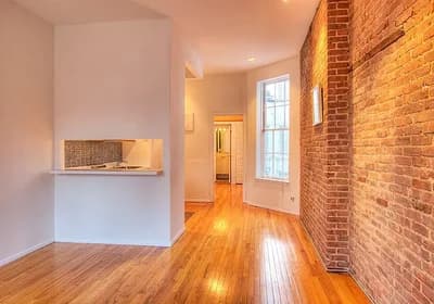 324 East 81 Street #6FW, Manhattan, NY 10028