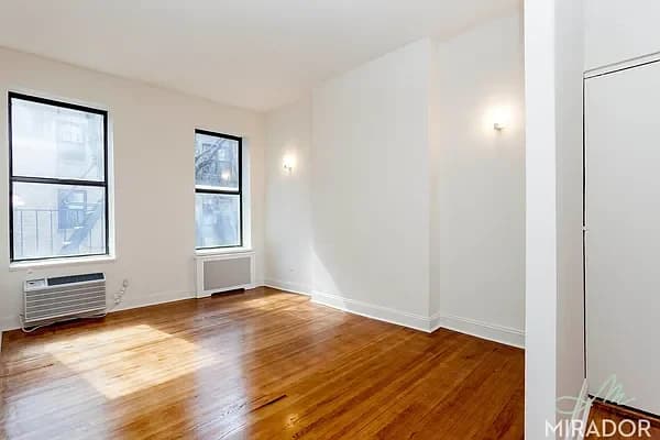 1556 York Avenue #2B, Manhattan, NY 10028 apartment_bedroom_room 1