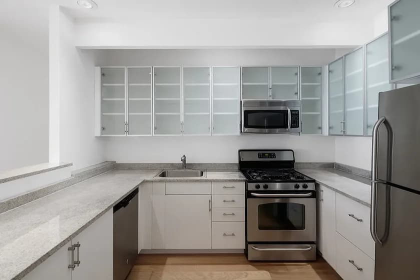 37 Wall Street #10B, Manhattan, NY 10005 apartment_kitchen 1