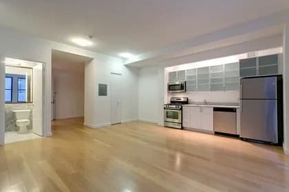 37 Wall Street #22D, Manhattan, NY 10005