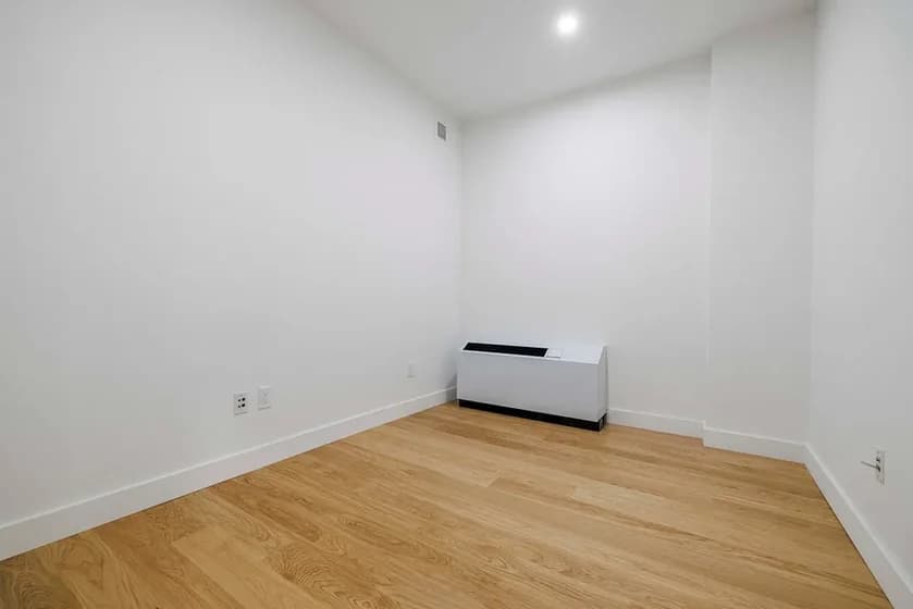 37 Wall Street #3M, Manhattan, NY 10005 apartment_living_room 1