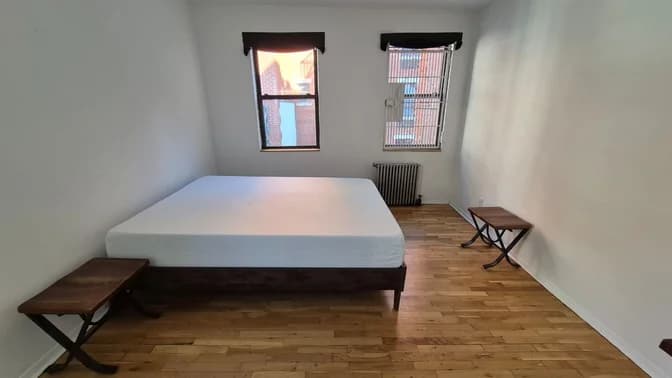 415 West 47 Street #3C, Manhattan, NY 10036