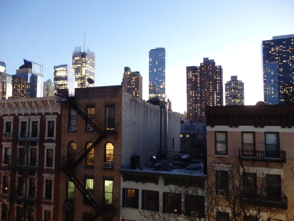 415 West 47 Street #3W, Manhattan, NY 10036 apartment_view 1