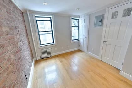115 Mulberry Street #4R, Manhattan, NY 10013