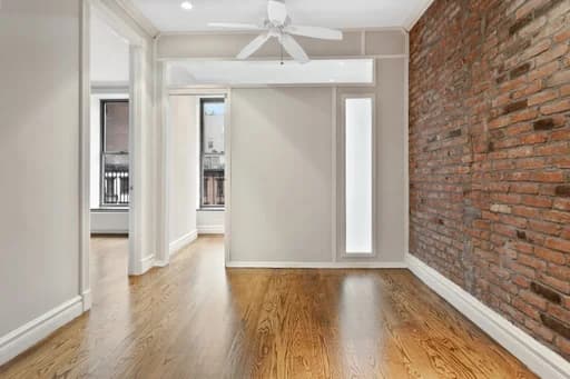 202 East 13 Street #4B, Manhattan, NY 10003