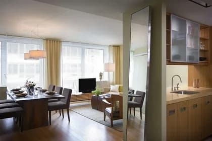 450 W 17 St #34A, Manhattan, NY 10011