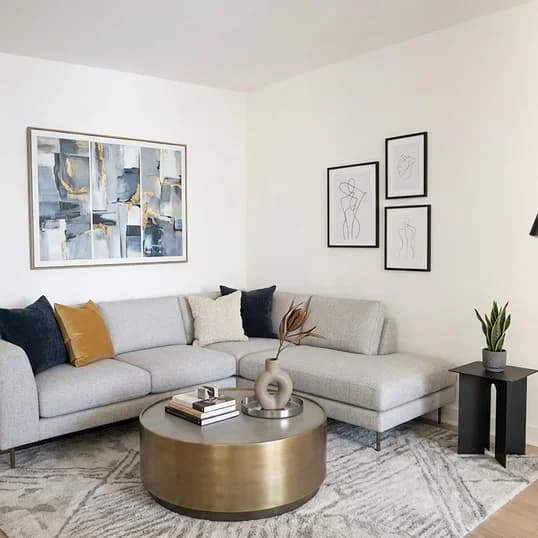 450 W 17 St #34A, Manhattan, NY 10011 apartment_living_room 1