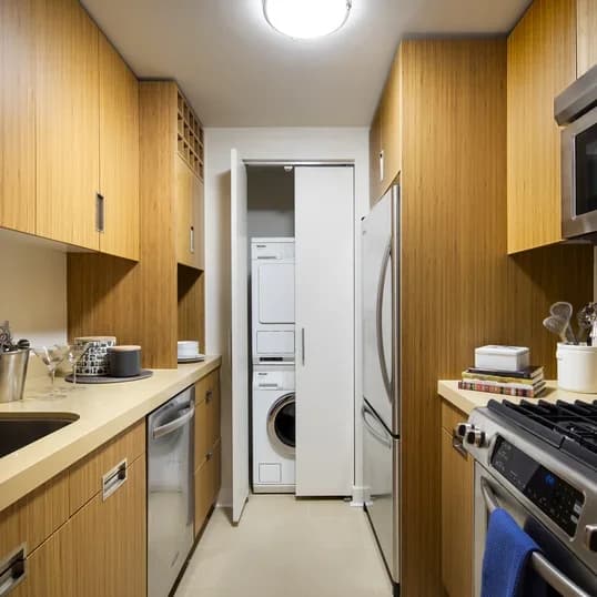 450 W 17 St #938, Manhattan, NY 10011 apartment_kitchen 1