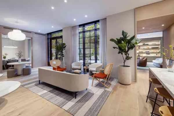 300 East 50 Street #16K, Manhattan, NY 10022