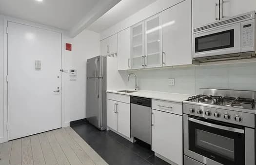 3 West 36 Street #4D, Manhattan, NY 10018