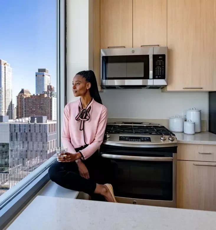 601 West 57 Street #33P, Manhattan, NY 10019 apartment_kitchen 1