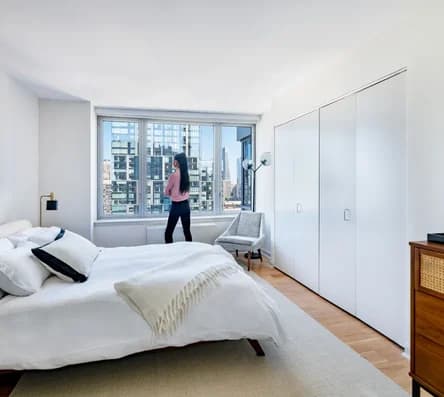601 West 57 Street #4E, Manhattan, NY 10019
