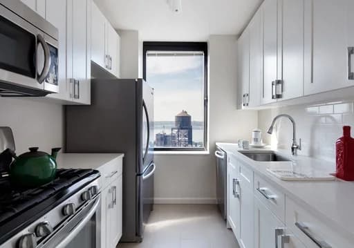 255 West 94 Street #15A, Manhattan, NY 10025