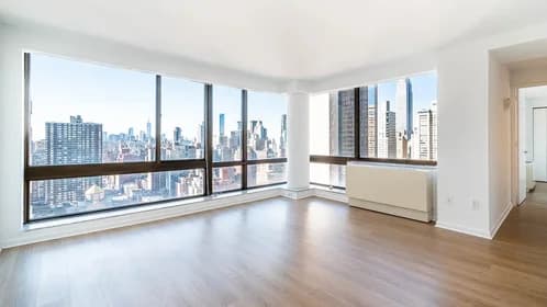300 East 39 Street #PHH, Manhattan, NY 10016