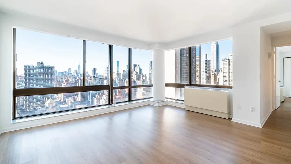 300 East 39 Street #PHH, Manhattan, NY 10016 apartment_living_room 1