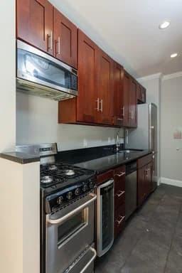 326 East 100 Street #2A, Manhattan, NY 10029