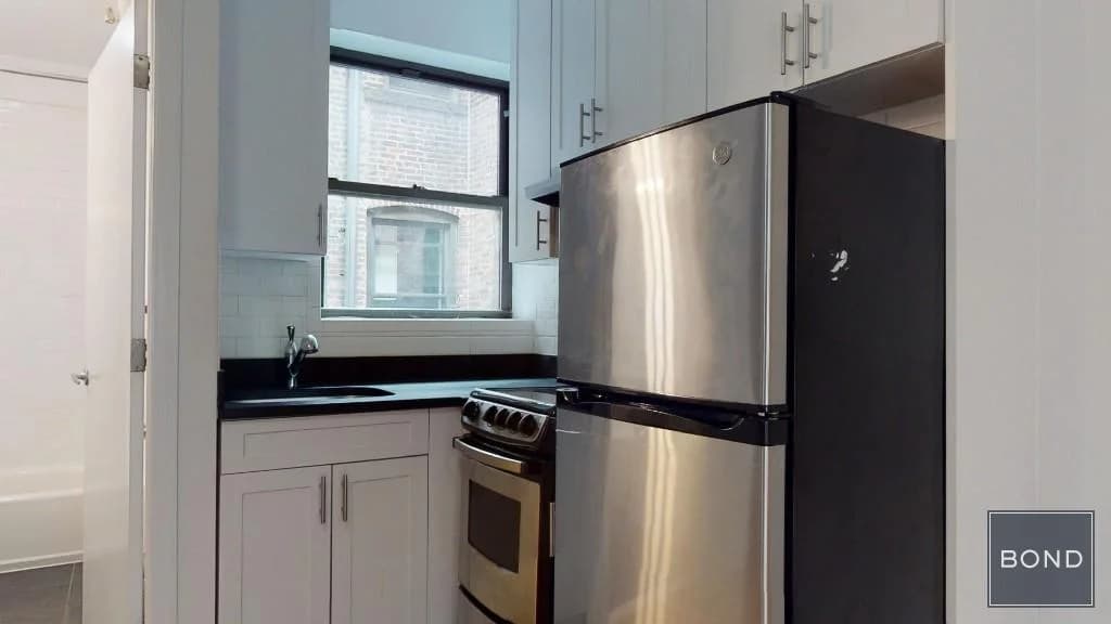 441 West 51 Street #4R, Manhattan, NY 10019 apartment_kitchen 1