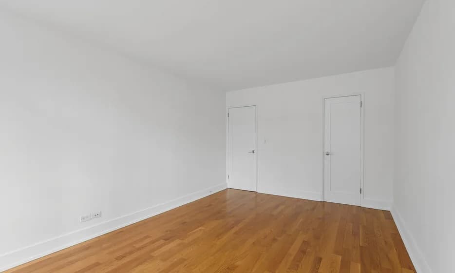330 W 58 St #16K, Manhattan, NY 10019 apartment_bedroom_room 1