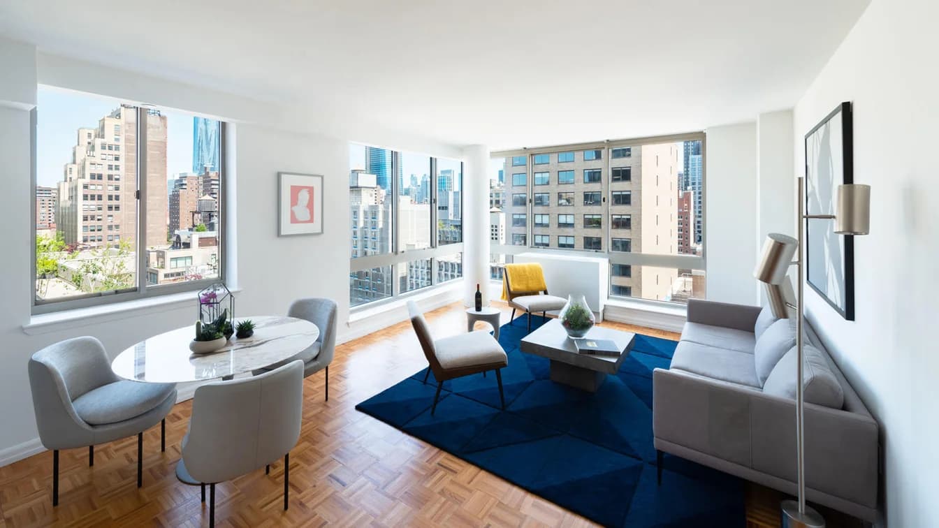 200 West 26 Street #808, Manhattan, NY 10001 apartment_living_room 1
