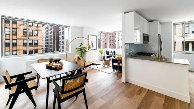 200 West 26 Street #814, Manhattan, NY 10001