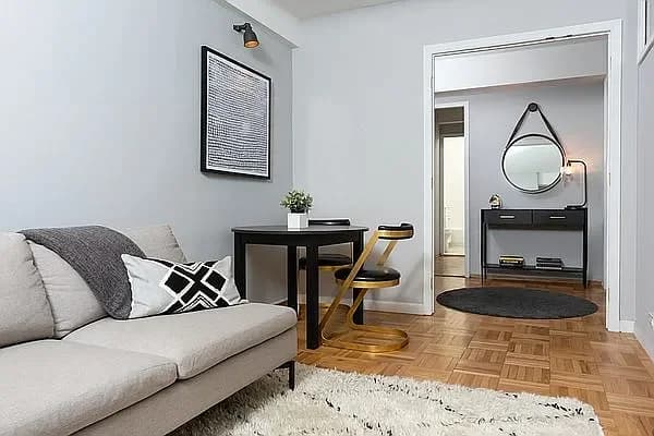 635 East 14 Street #02-C, Manhattan, NY 10009 apartment_living_room 1