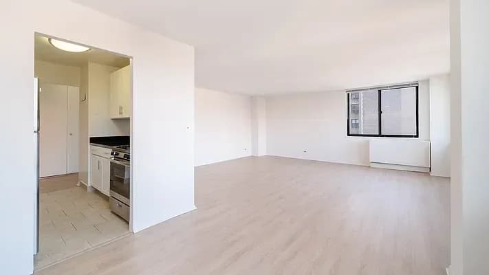 730 Columbus Ave #02H, Manhattan, NY 10025