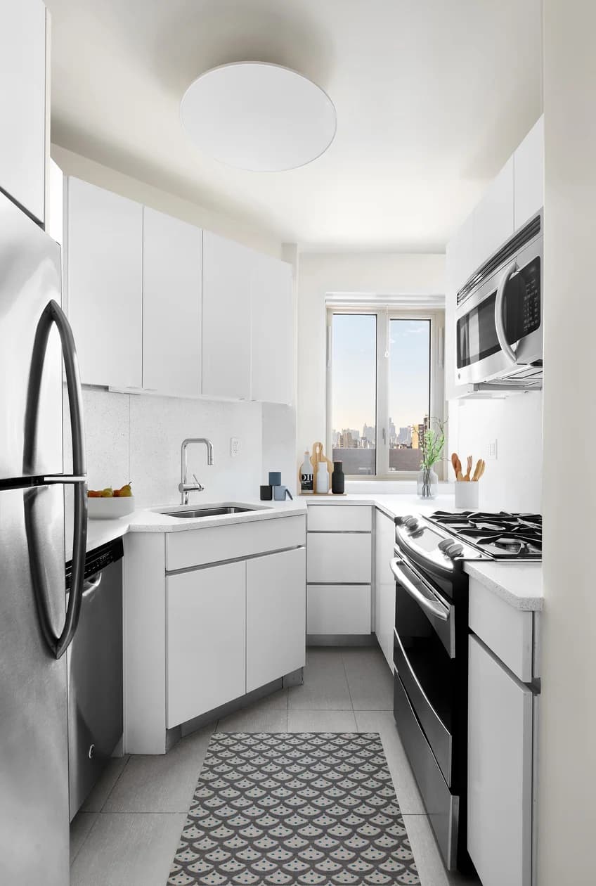 310 1 Avenue #04-E, Manhattan, NY 10009
