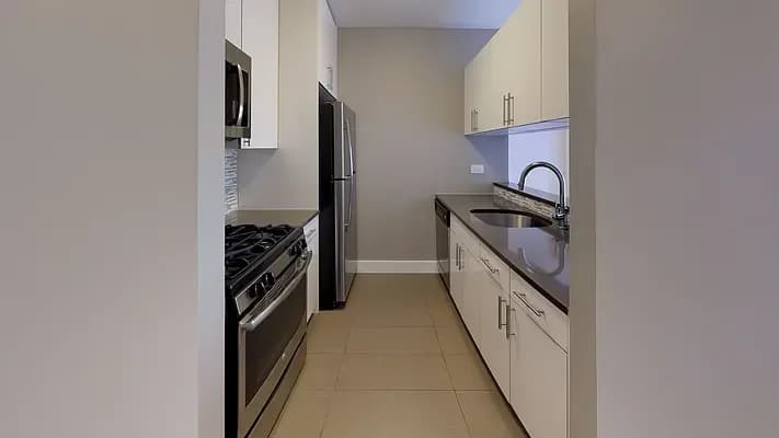 175 E 96 St #26G, Manhattan, NY 10029