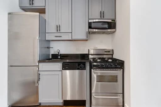 221 Mott Street #14, Manhattan, NY 10012