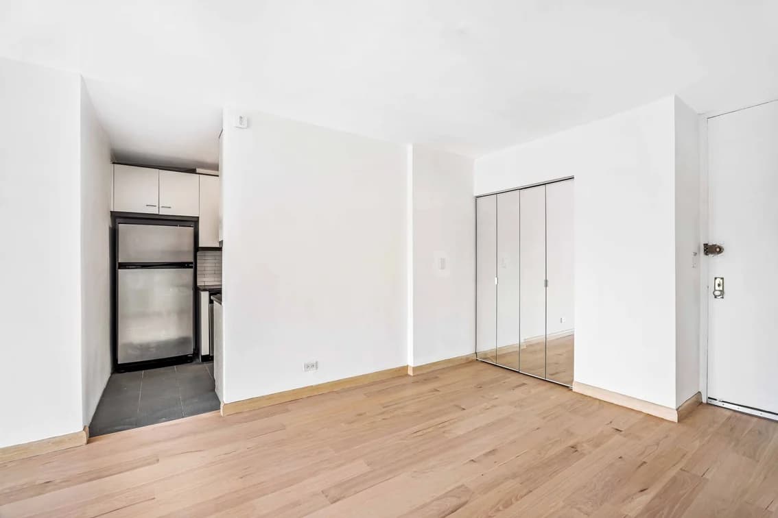 333 E 30 St #20B, Manhattan, NY 10016