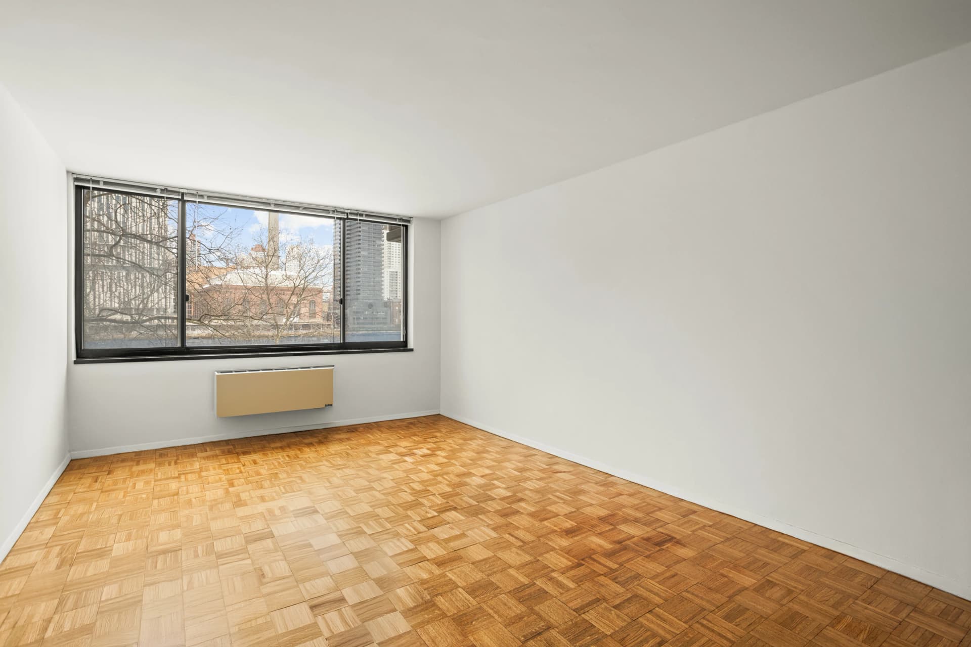 30 River Road #14K-30, Manhattan, NY 10044 apartment_bedroom_room 1