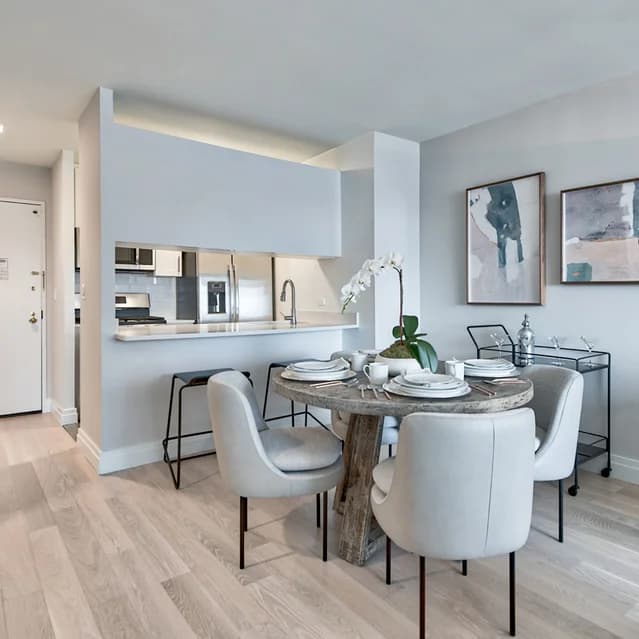 1849 2 Avenue #19K, Manhattan, NY 10128 apartment_dining_room 1