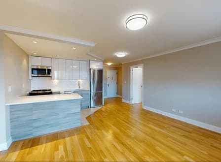 310 Greenwich Street #33H, Manhattan, NY 10013